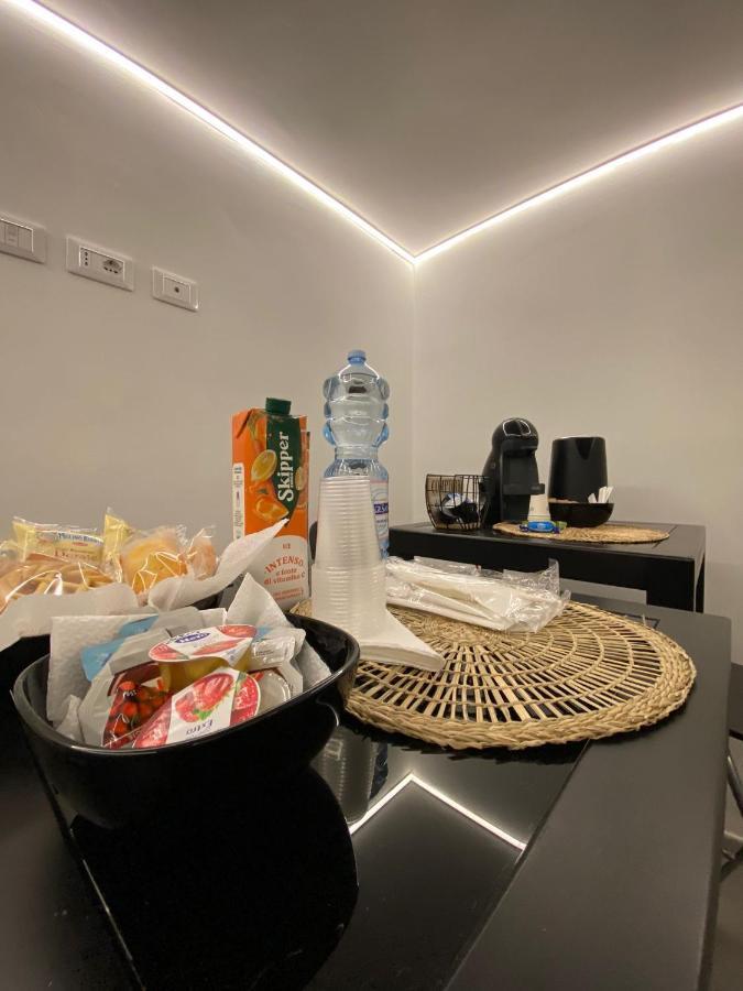 Dimora Falcone Bari Buitenkant foto
